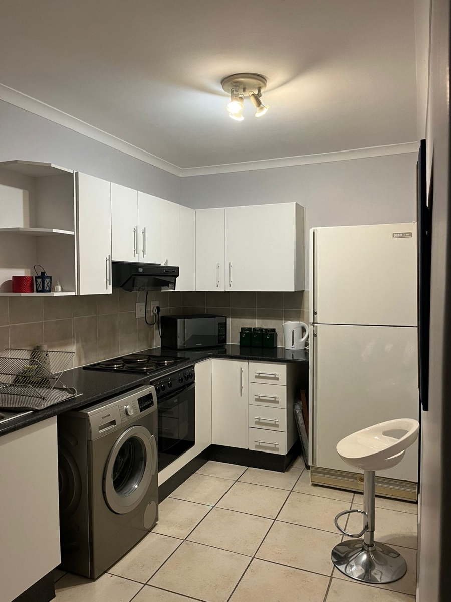 To Let 1 Bedroom Property for Rent in Fernwood Western Cape